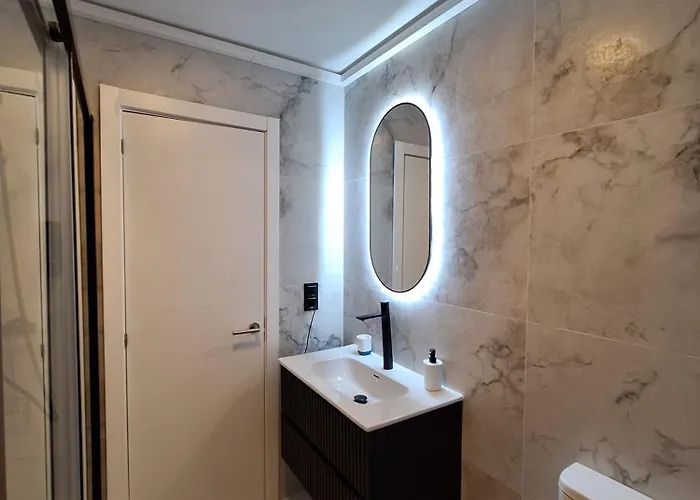 Comfortable In The Centre Of Appartement